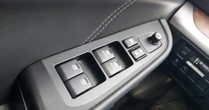 Subaru Outback cena 99900 przebieg: 51000, rok produkcji 2018 z Piaseczno małe 172